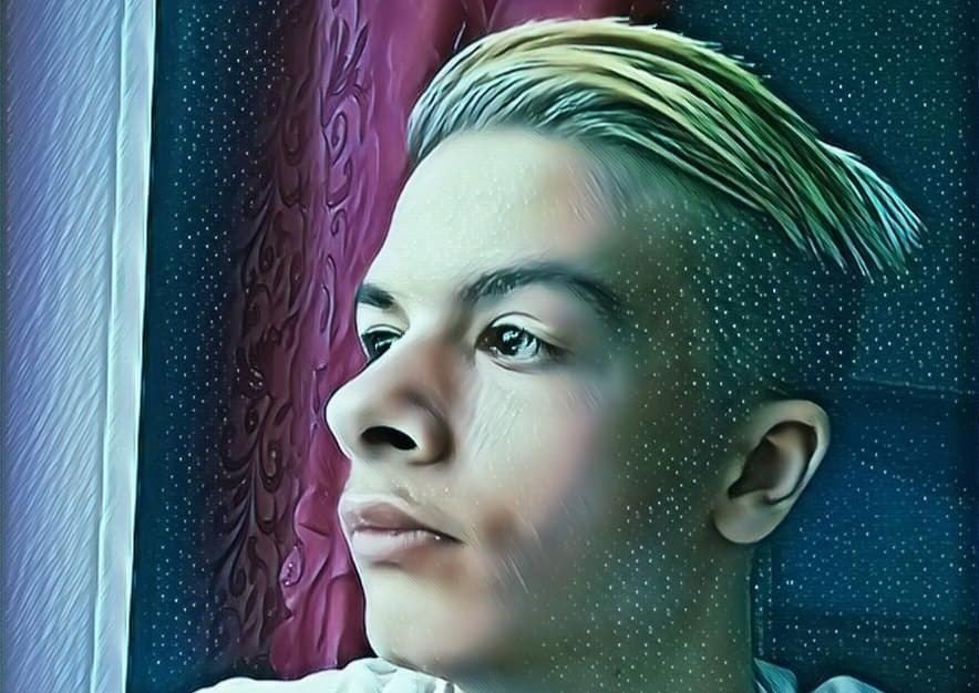 Кто такой Иван Золо  блогер бьет рекорды на Twitch и минирует школы