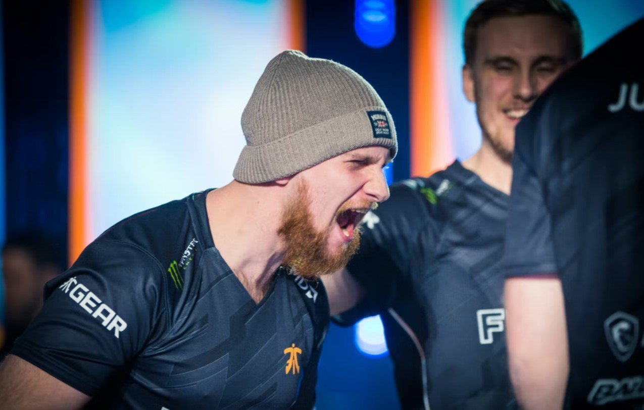 Нет поводов для чуда  прогноз на матч Fnatic и SAW на PGL RMR A