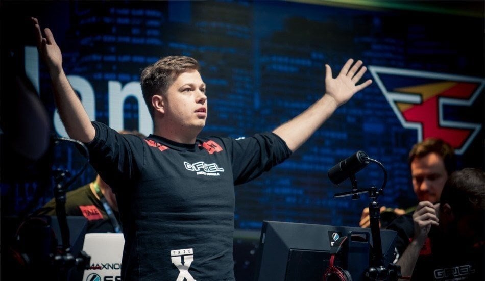 10 звезд мирового CounterStrike которые разваливали еще в CS 16