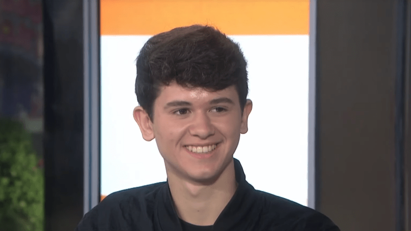 В дом чемпиона мира по Fortnite Bugha вызвали полицию во время стрима