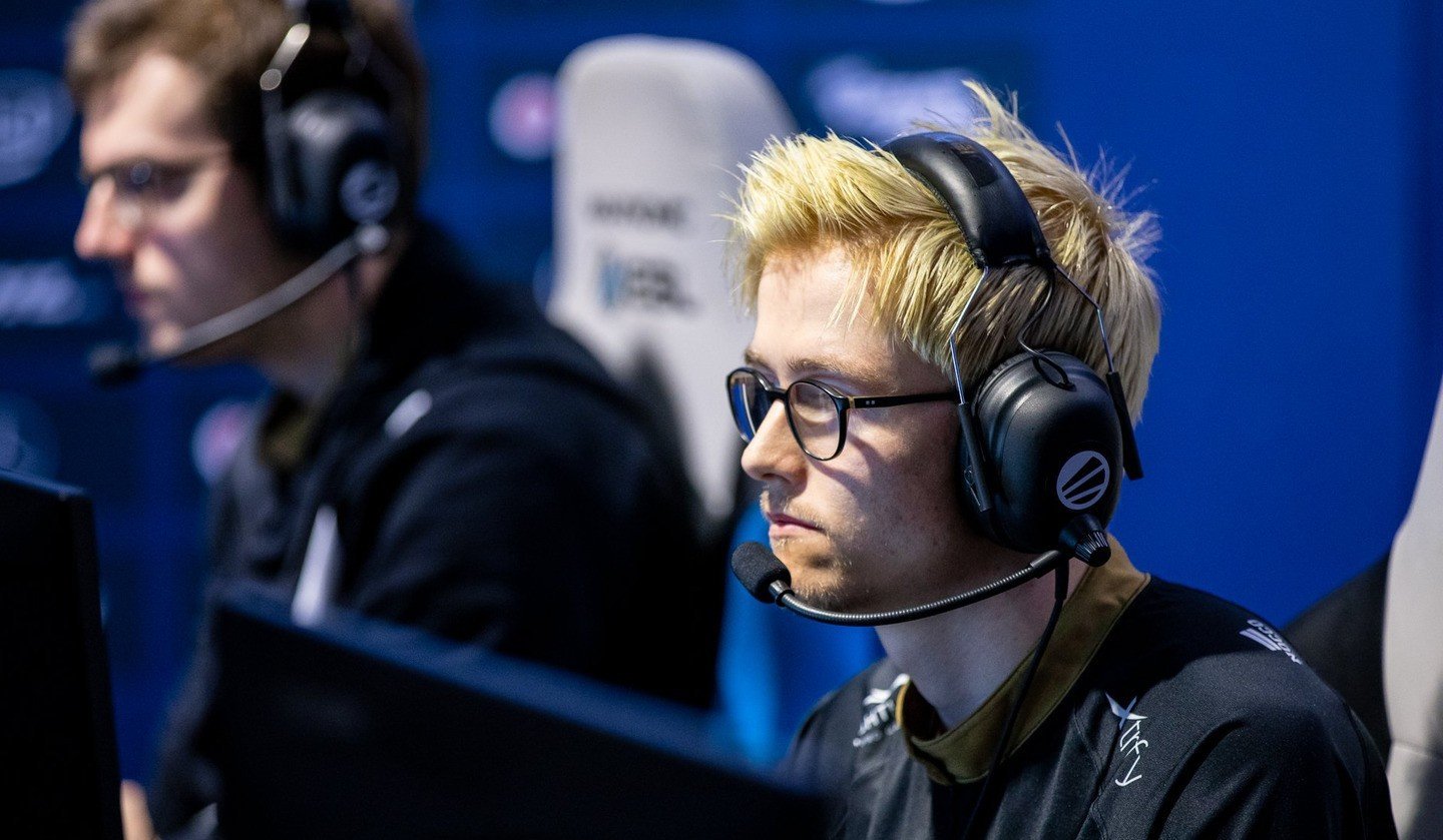 Daxak не в форме  прогноз на матч Gaimin Gladiators vs BetBoom на ESL One Malaysia по Dota 2