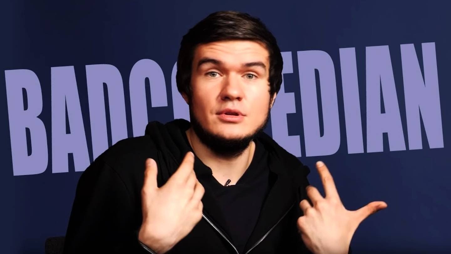 BadComedian раскритиковал первую серию сериала Властелин колец