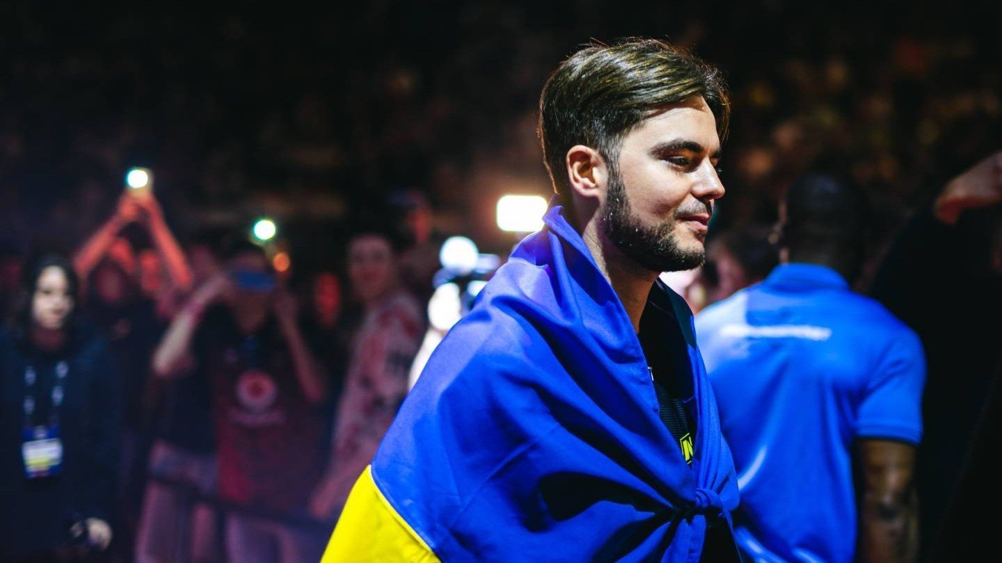 Аналитик назвал игроков NAVI и Astralis по CSGO которых могут кикнуть