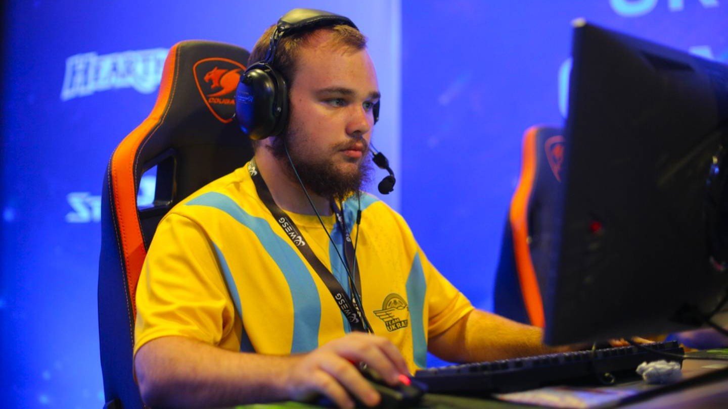 NAVI лидирует в группе А после первого дня The International 2022