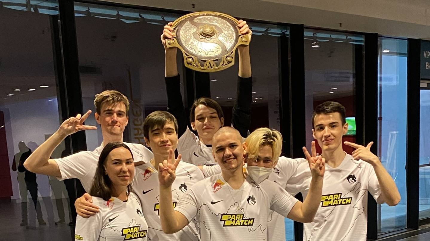 Team Spirit проиграла первый матч на The International 2022 по Dota 2