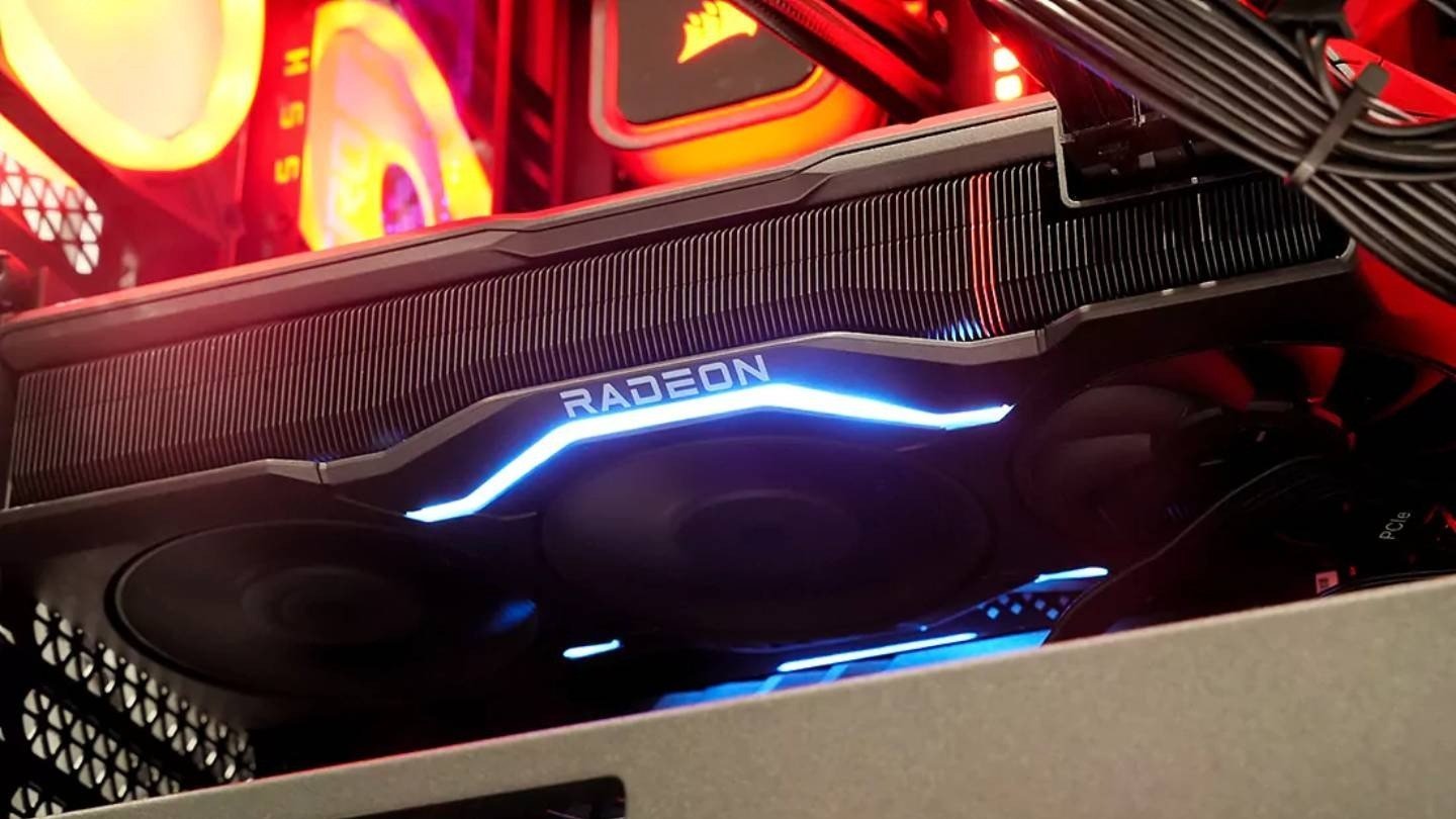 Блогер сравнил видеокарты RX 7900 XTX и RTX 4090 в играх  вот результаты