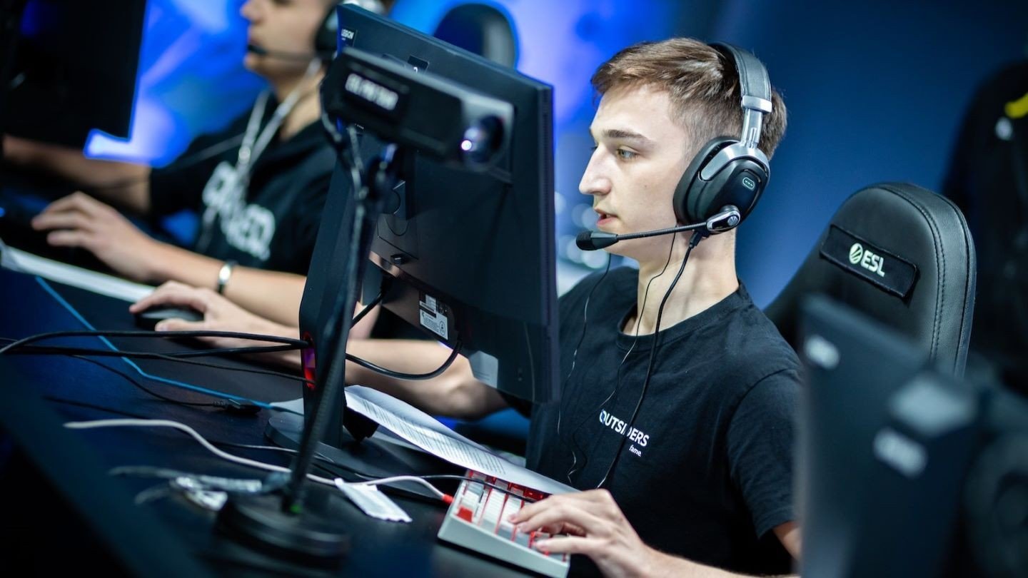 Virtuspro вышла в плейофф мейджора в Рио по CSGO NAVI продолжают борьбу