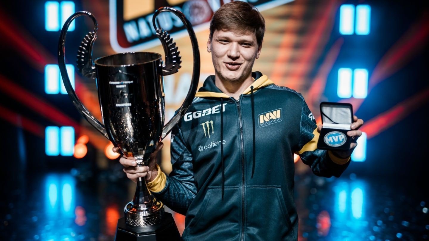 Симпл стал самым медленным снайпером на турнире BLAST Fall Finals 2022 по CSGO