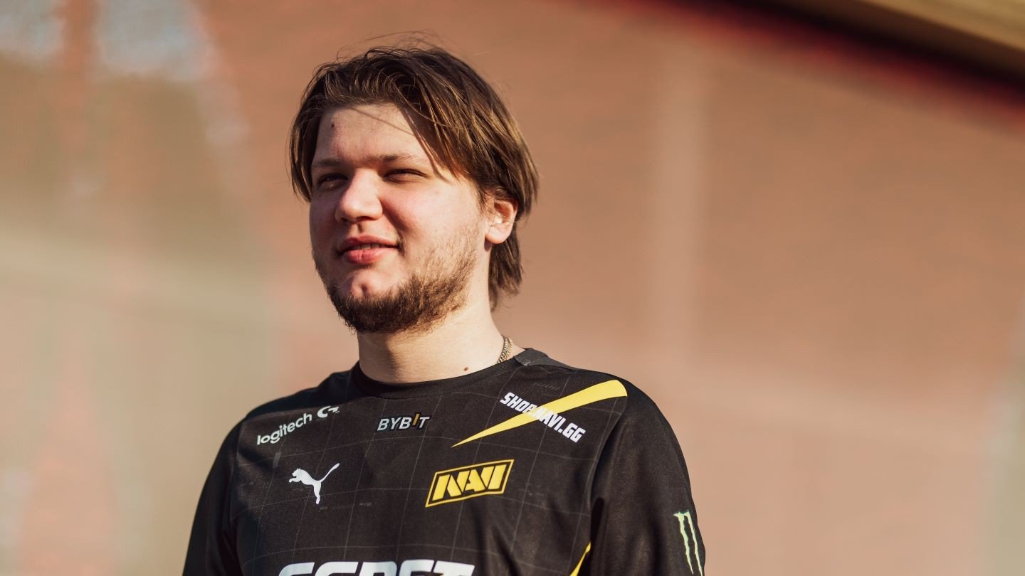 Симпл признан киберспортсменом года по версии Esports Awards 2022