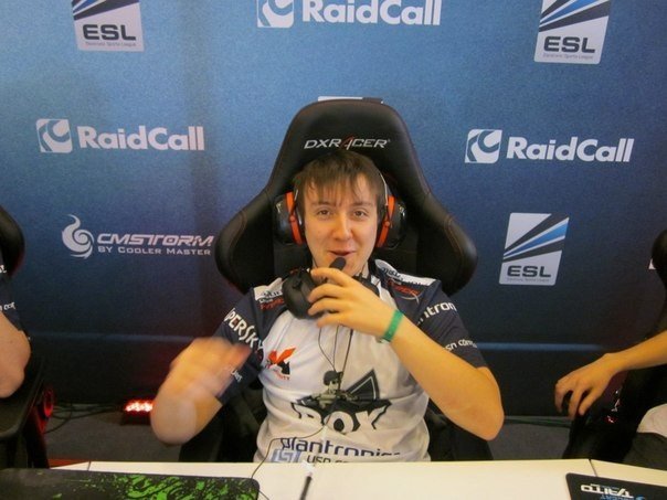 Команда yola заменит Invictus Gaming на ESL One Hamburg