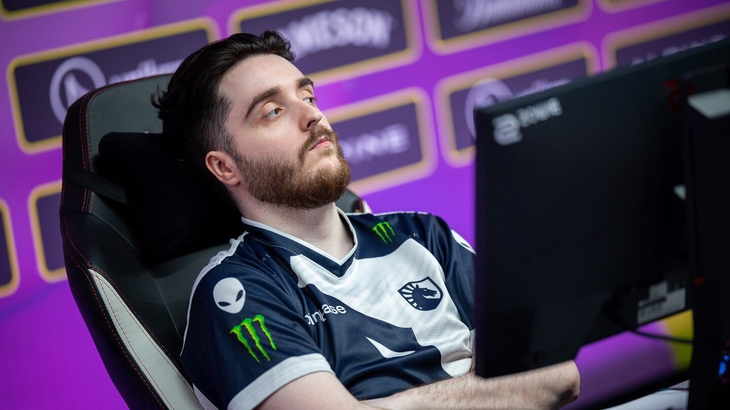Прогноз на матч Team Liquid против Astralis на BLAST Premier Fall Groups 2023