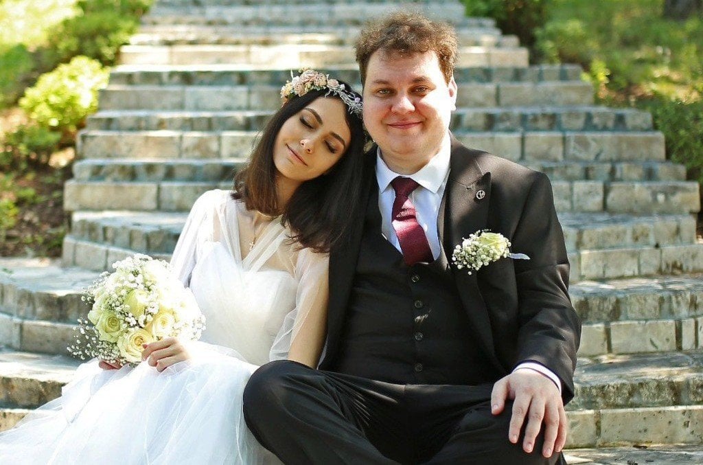 Жена Юрия Хованского показала свадебные фото  супруга младше блогера на 10 лет