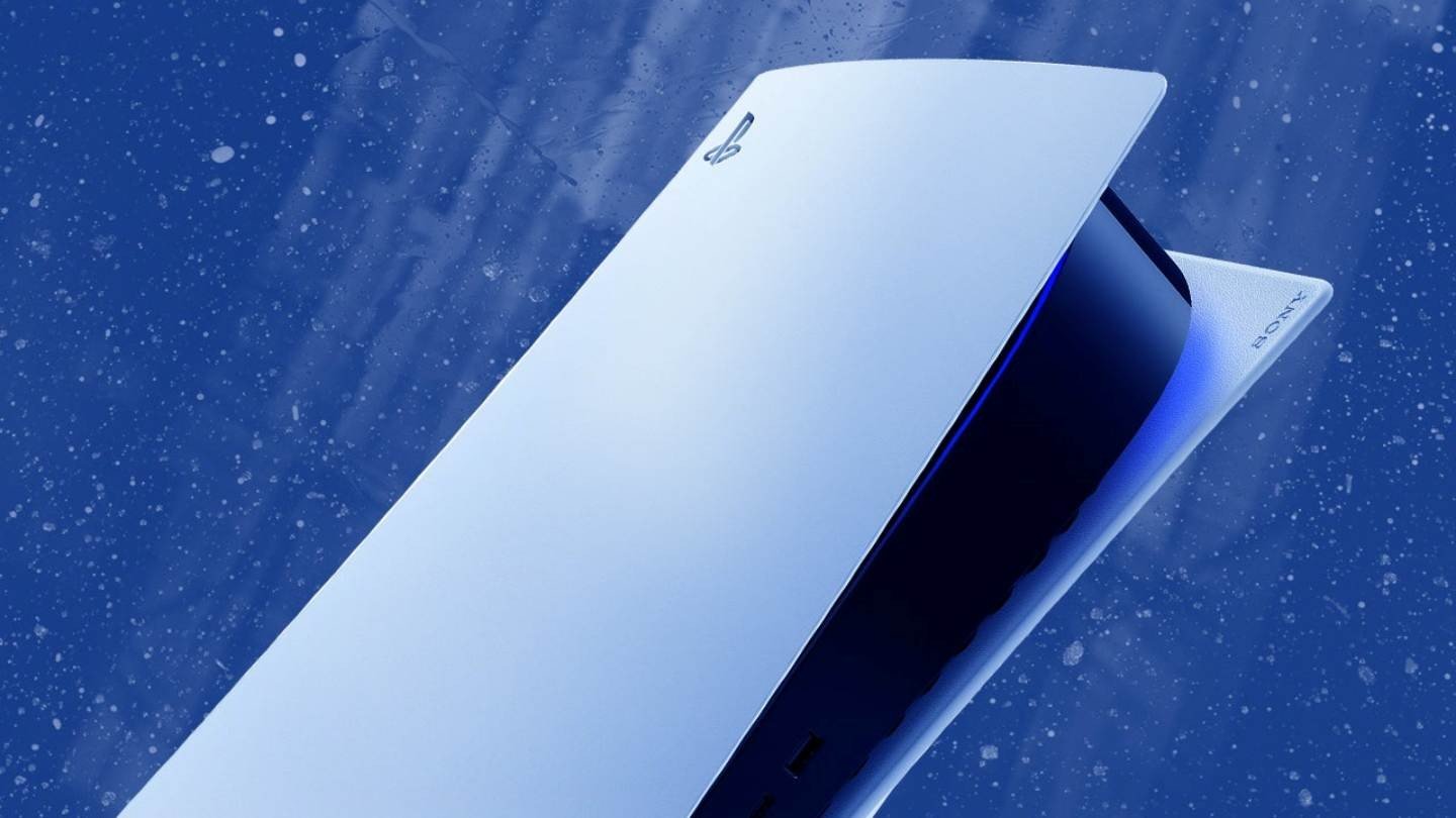 В Сеть слили первое фото PS5 Slim