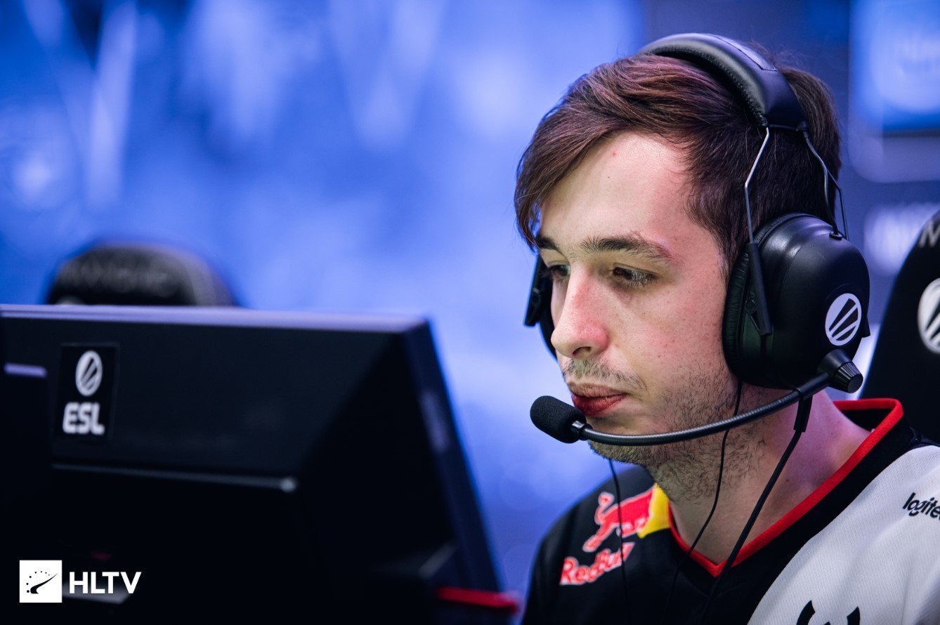 Будьте надоедливым ТОП5 советов для игры на AWP от kennyS