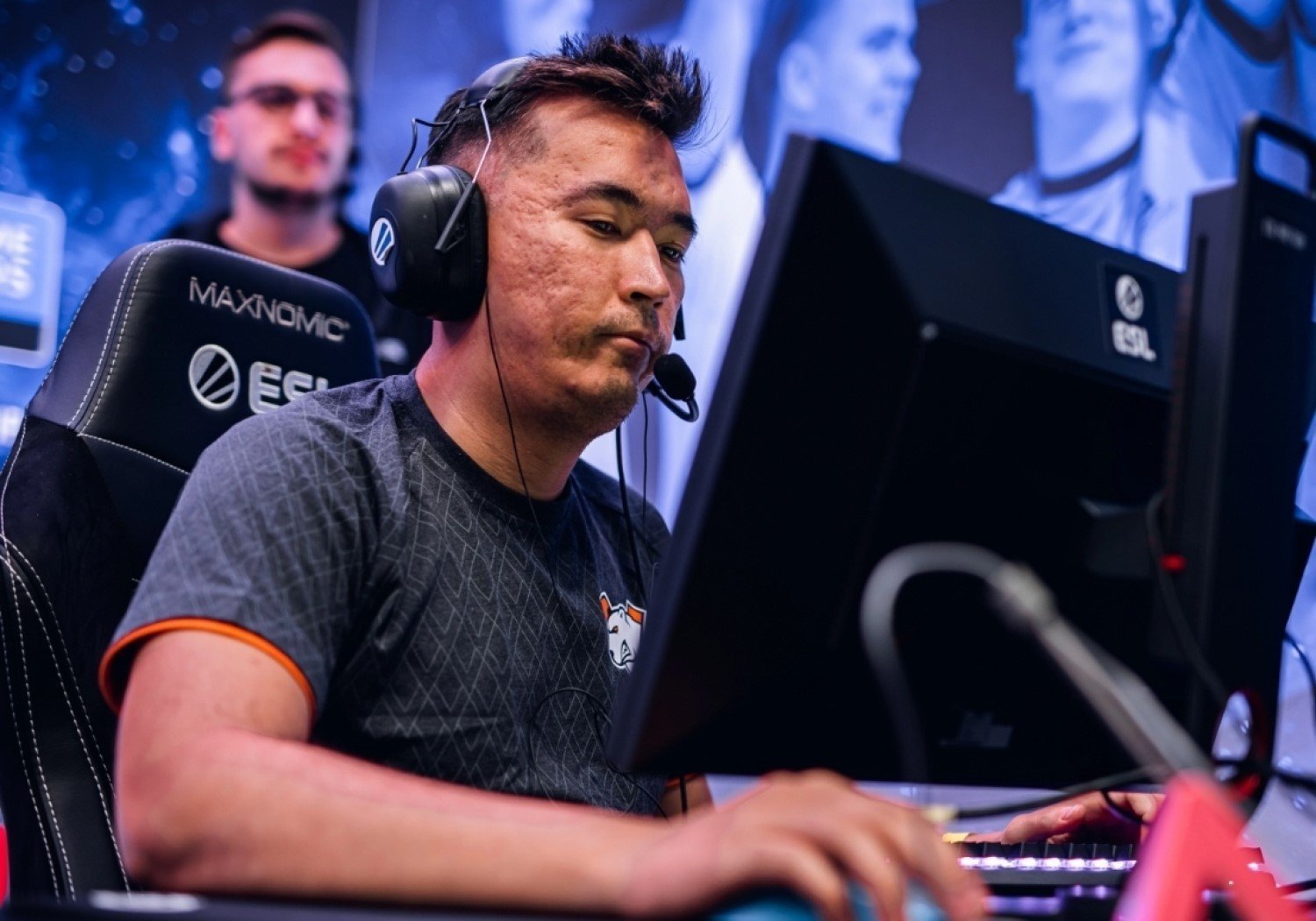 Virtuspro начинает свою группу на WePlay Clutch Island с победы