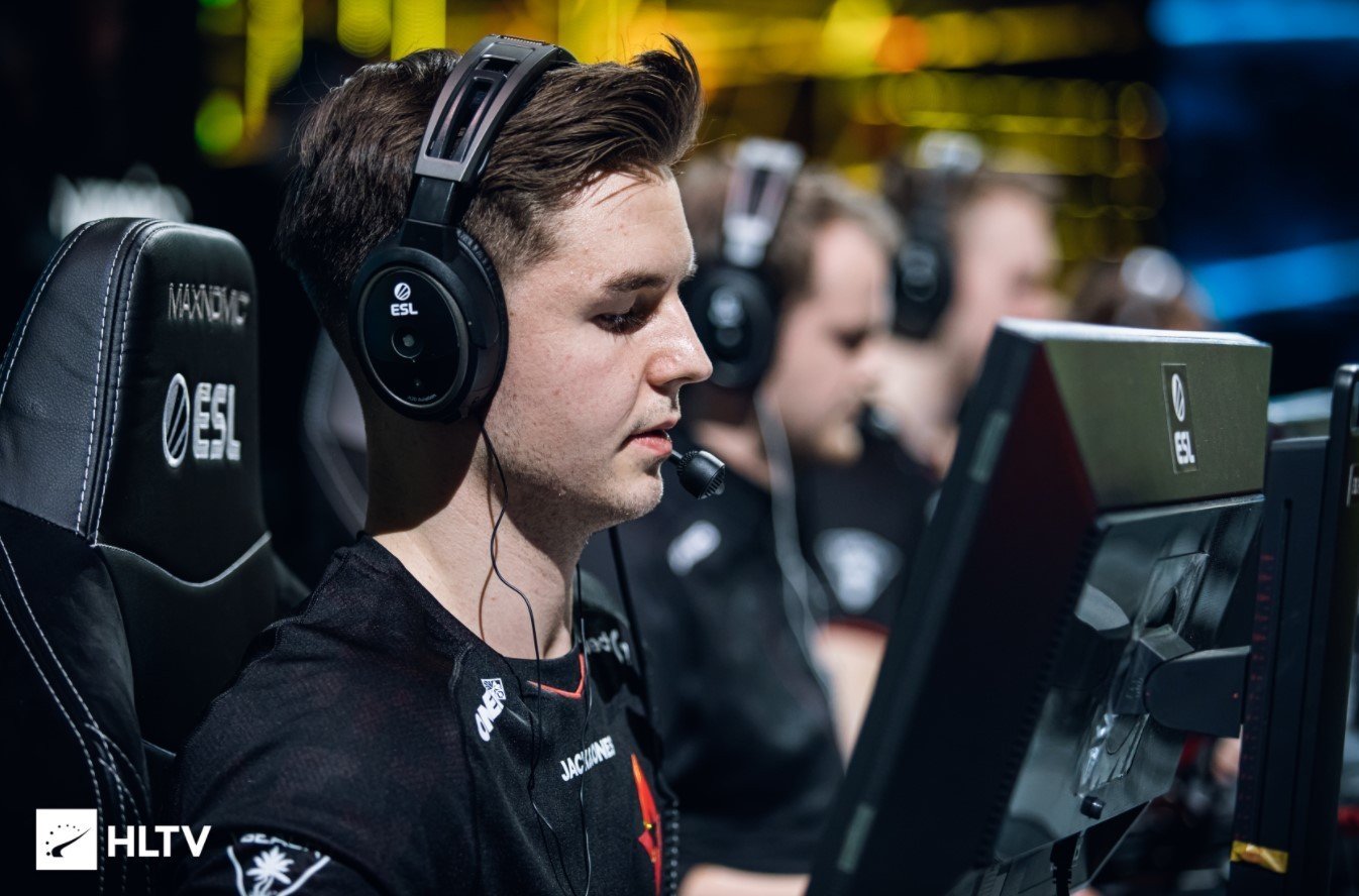 Николай dev1ce Ридц