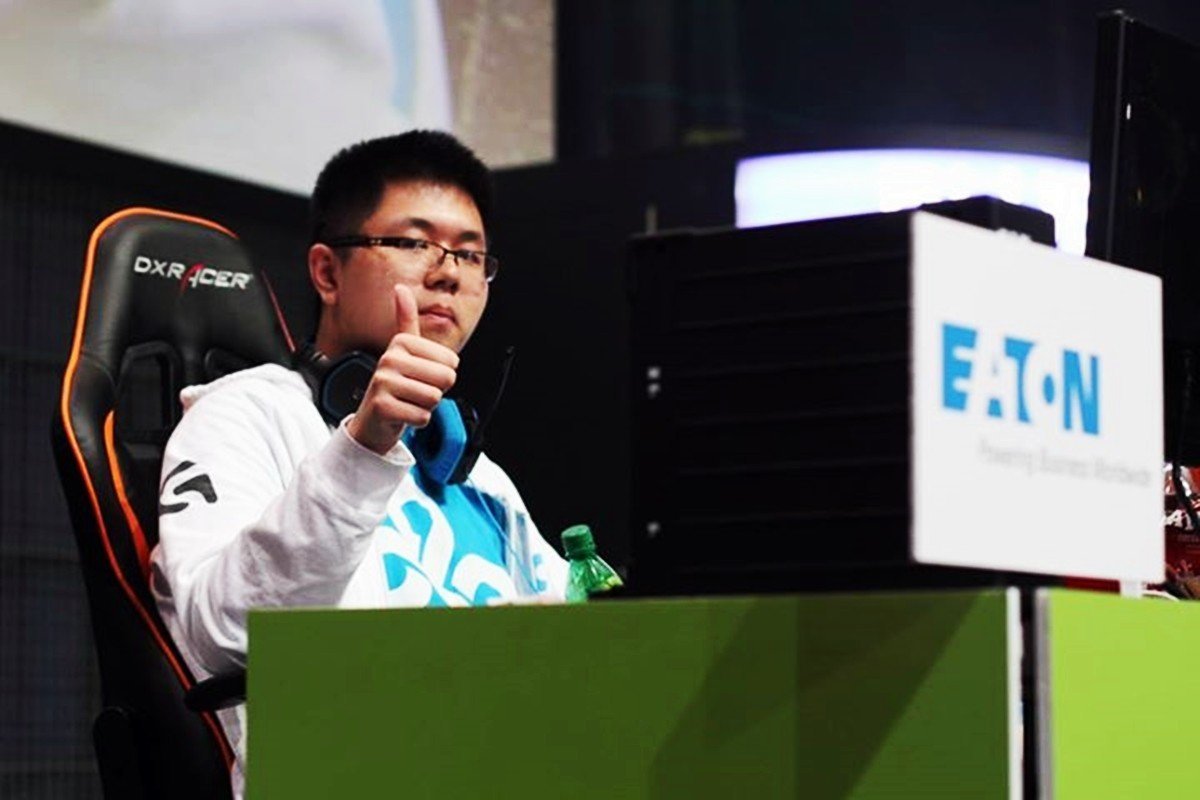 EternalEnvy наказал тиммейта за плохую игру в Dota 2