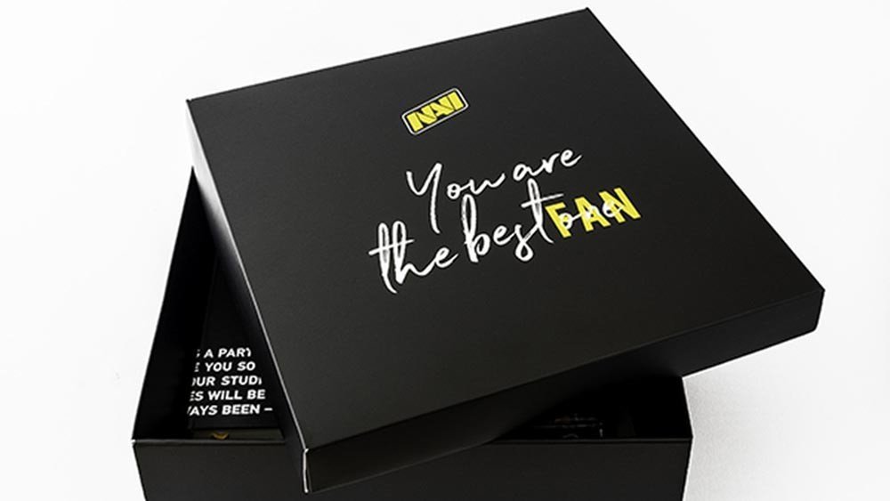 NAVI выпустили набор предметов для школьников