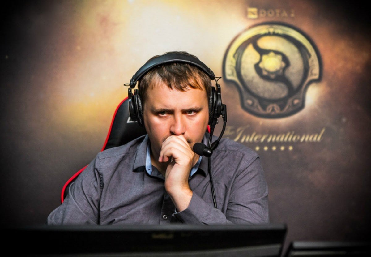 V1lat Отныне буду публично требовать у Twitch банить все каналы где будут появляться забаненные стримеры