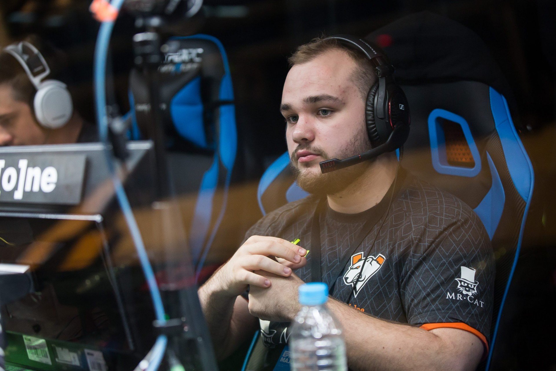 Virtuspro обыграли NAVI в рамках OMEGA League