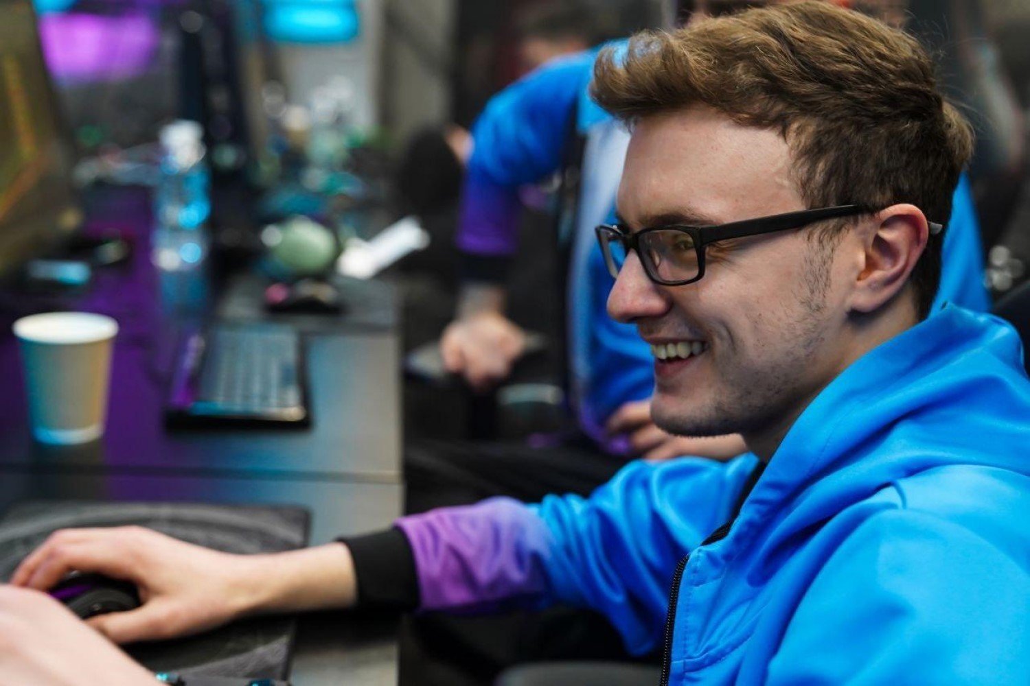 Один в поле воин  самые крутые 1х5 моменты в истории Dota 2