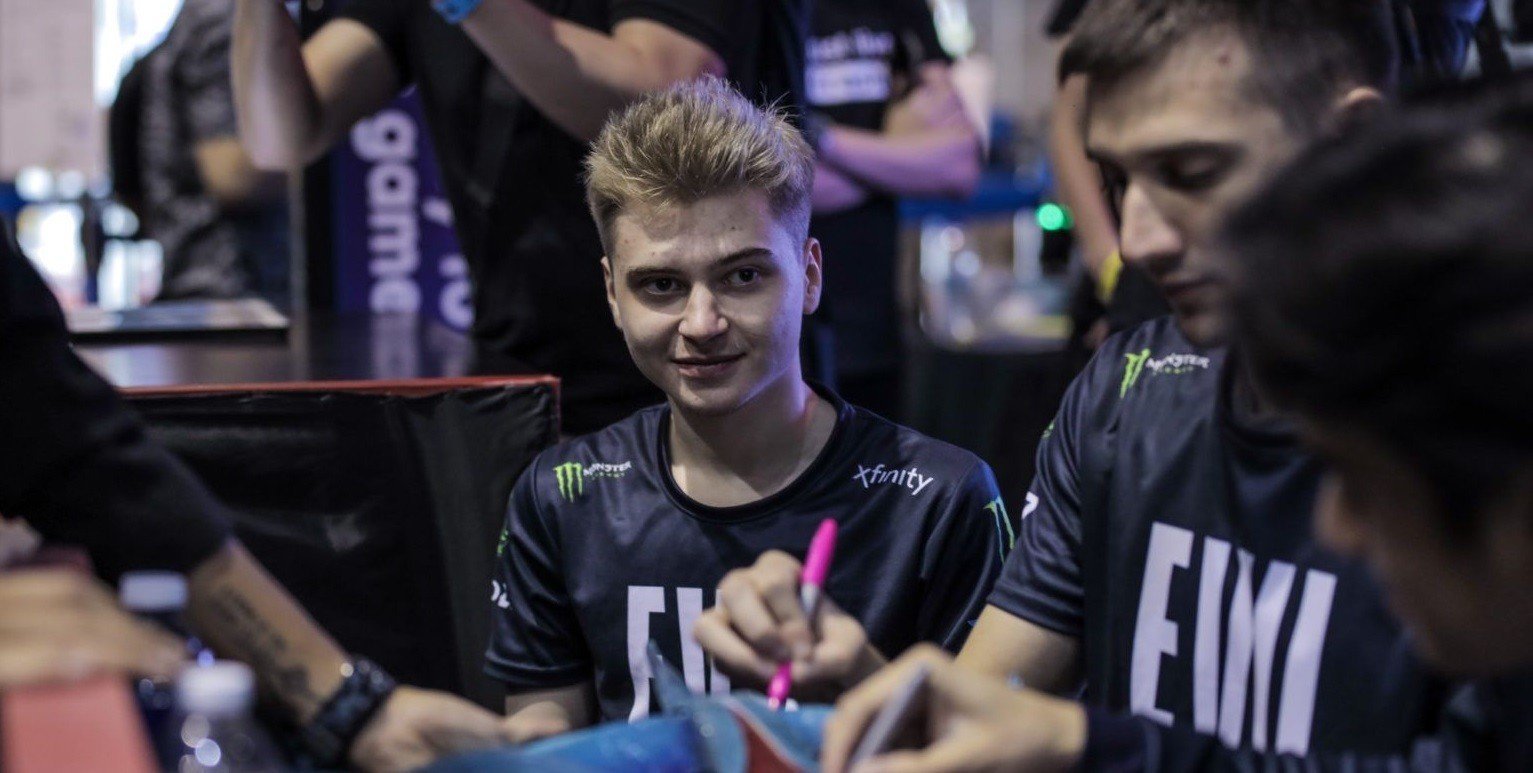 RAMZES Во время матчей мы с gpk общаемся на русском