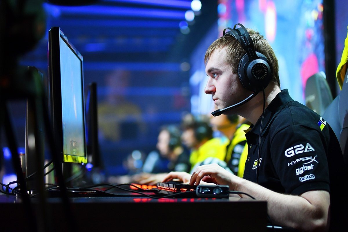 Непобедимый Puppey шансы Gambit и ошибки NAVI Четыре вывода группового этапа OMEGA League