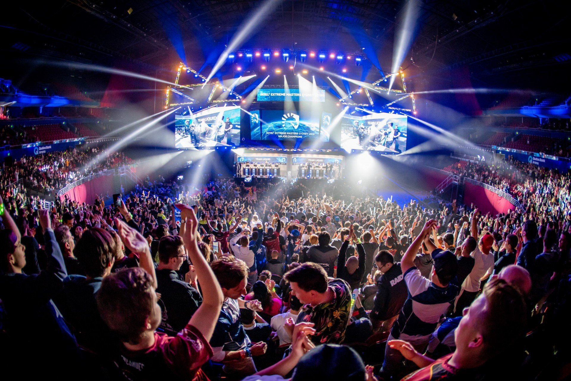 Первый LANтурнир спустя полгода Все подробности о Intel Extreme Masters в Кельне