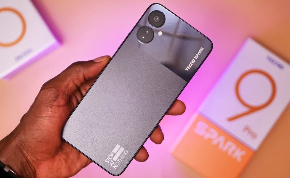 TECNO Spark 9 Pro / Источник фото: YouTube-канал Izzi Boye