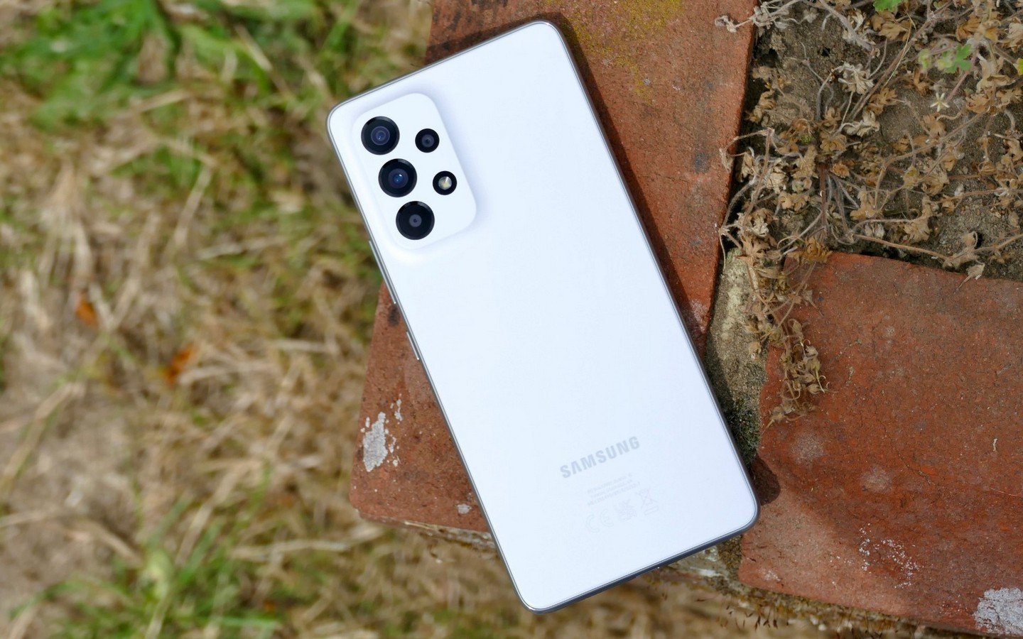 Samsung Galaxy A53 5G / Источник фото: digitaltrends.com