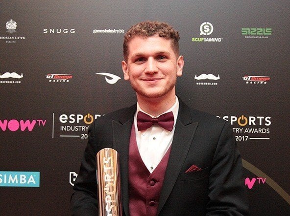 Esports Industry Awards 2018  кто был лучшим в 2018 году