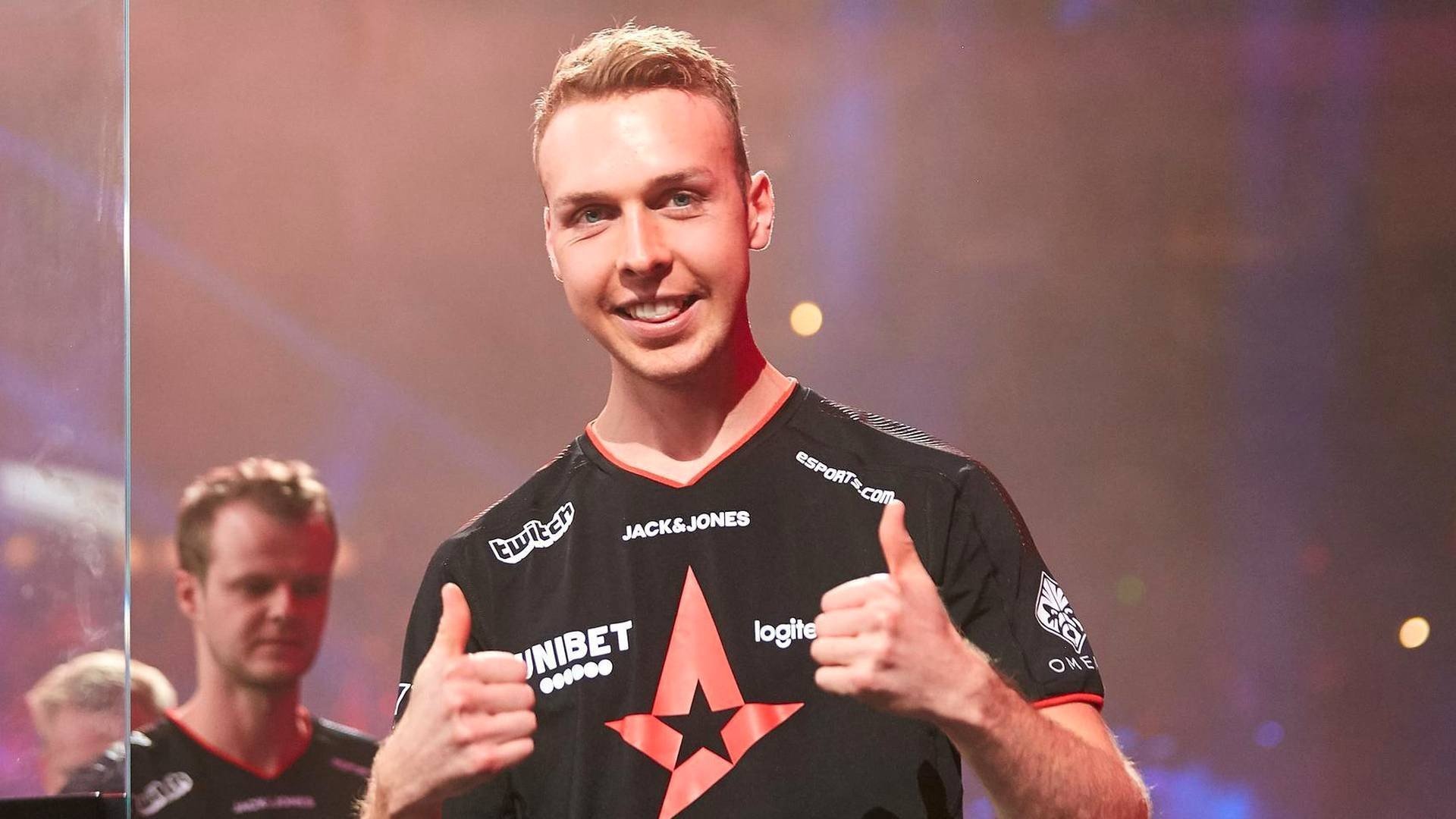 Gla1ve вернулся к роли ингеймлидера Astralis