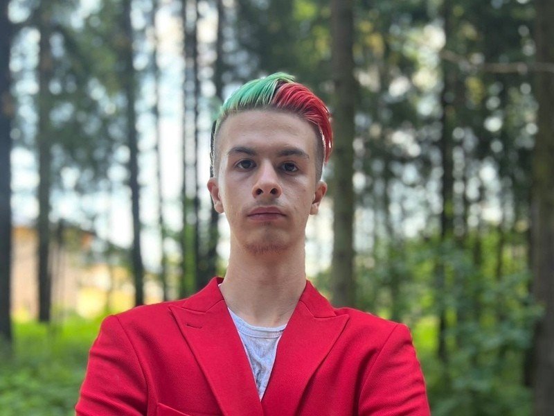 Иван Золо