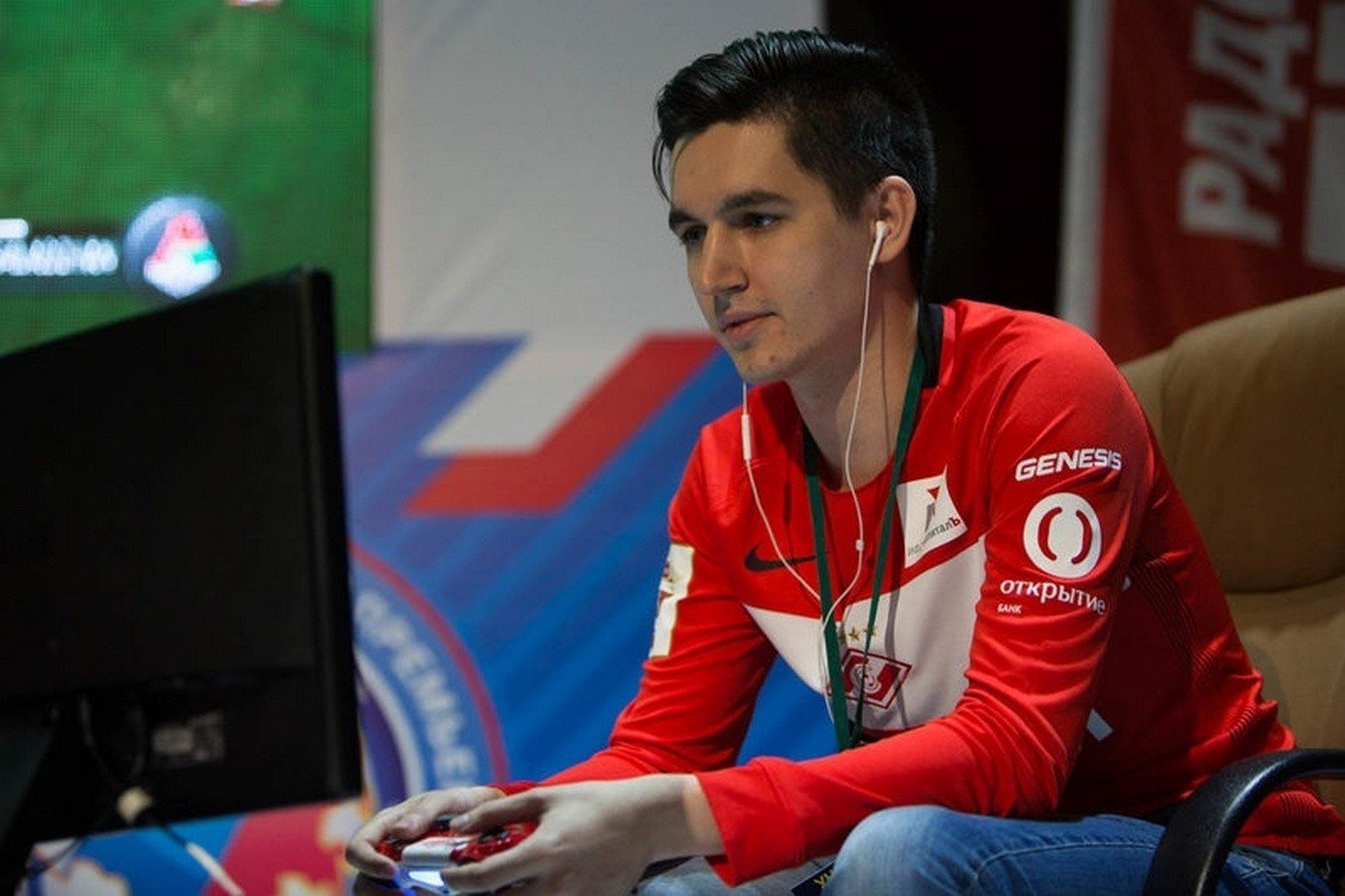 Известный FIFA стример fcsm_kefir получил бан на Twitch