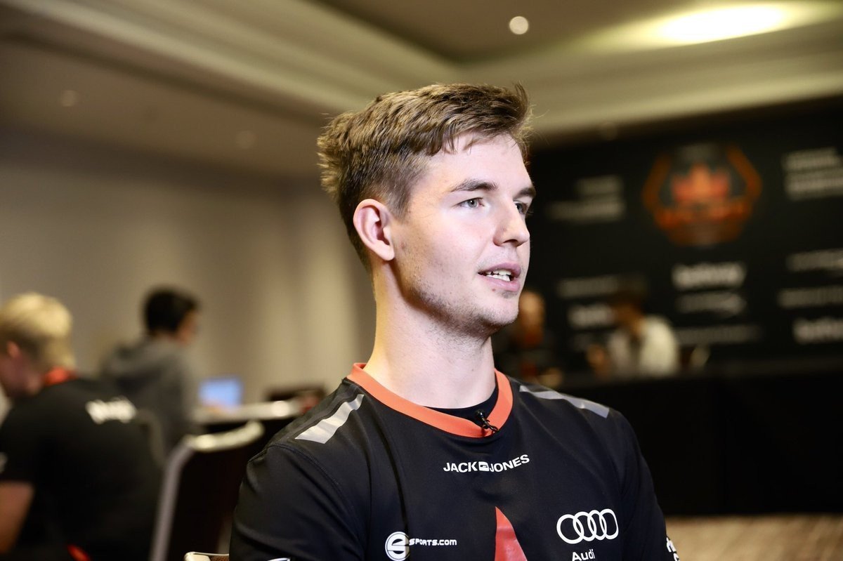 device S1mple и ZywOo невероятны но я выигрываю Мейджоры