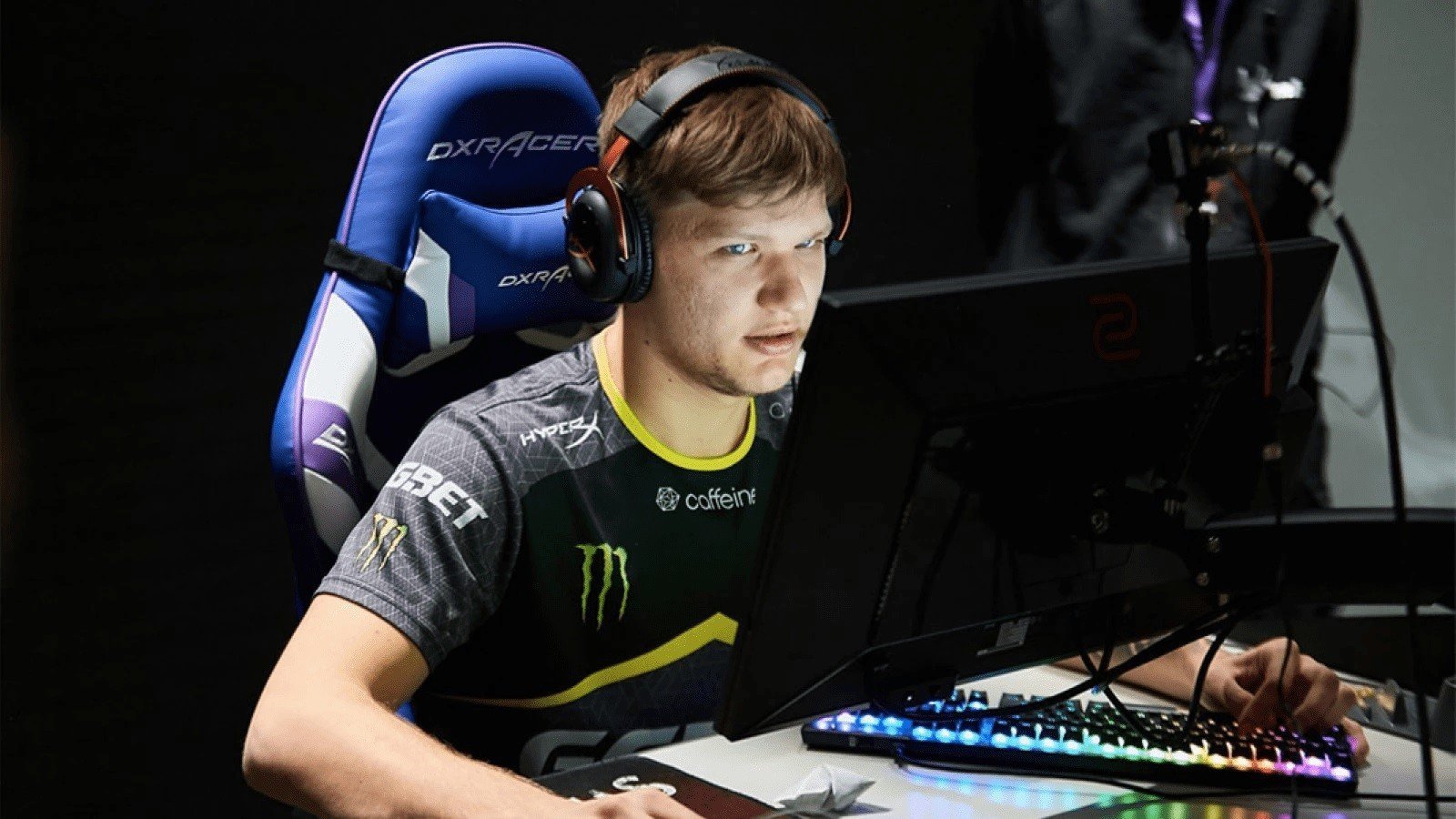 Ниндзядифуз от s1mple и эйсы от новичка FUIRA топ10 невероятных хайлайтов с BLAST Premier
