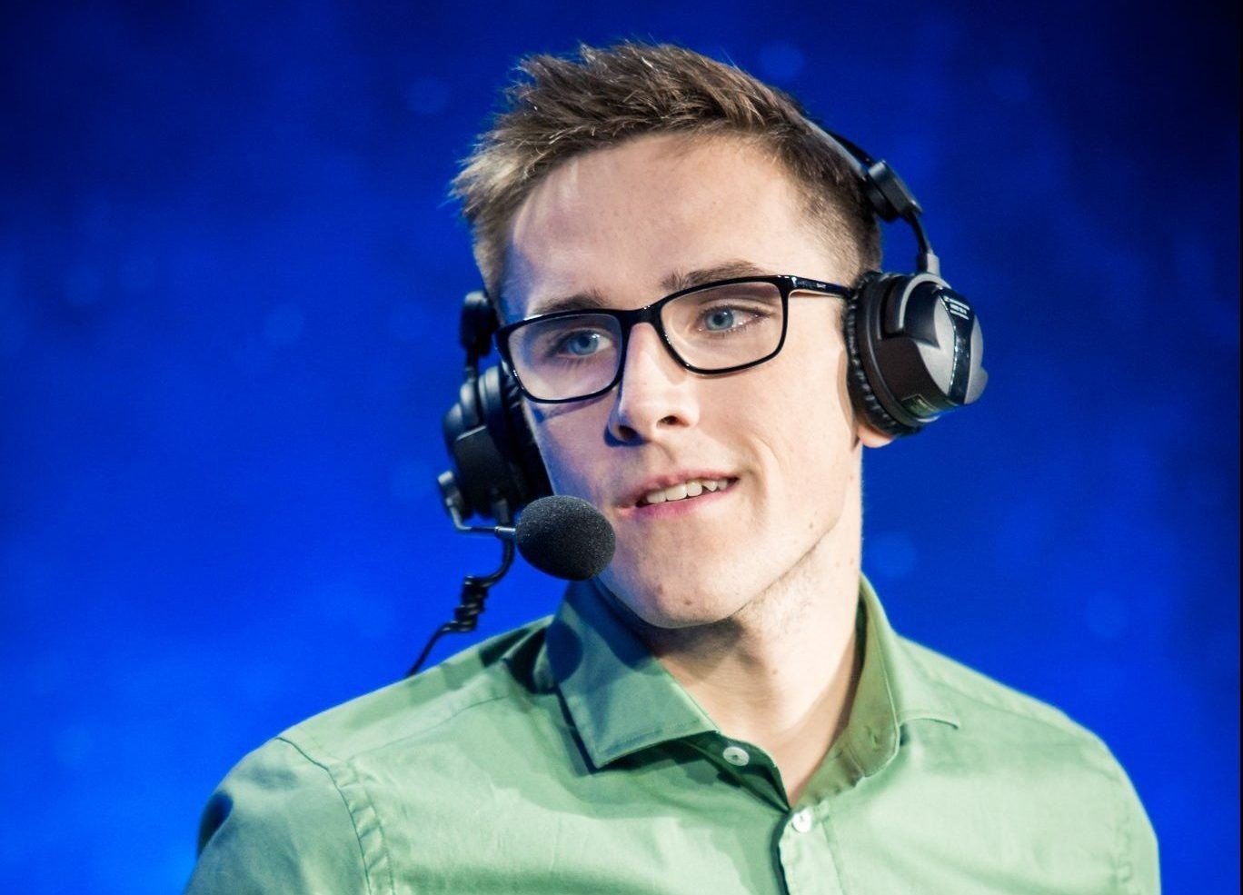 Pimp Против NAVI Twistzz показал что он  один из лучших