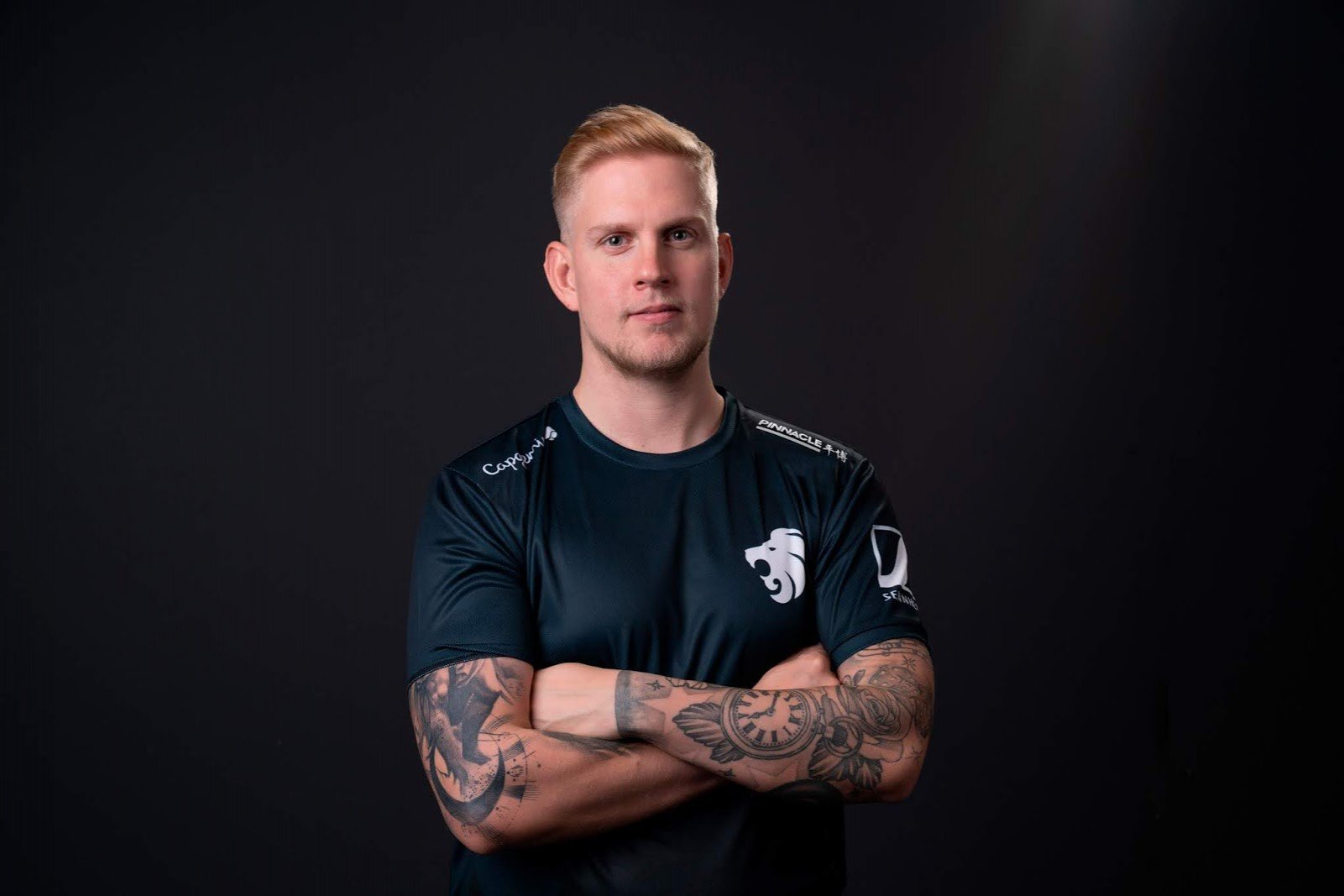 В Astralis cajunb может заменить device