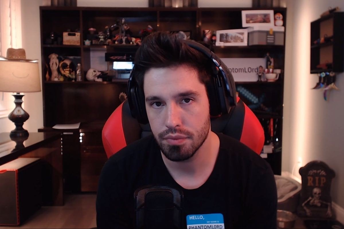 Эксстример PhantomL0rd отсудил 21 тыс у Twitch обжаловав бан своего канала