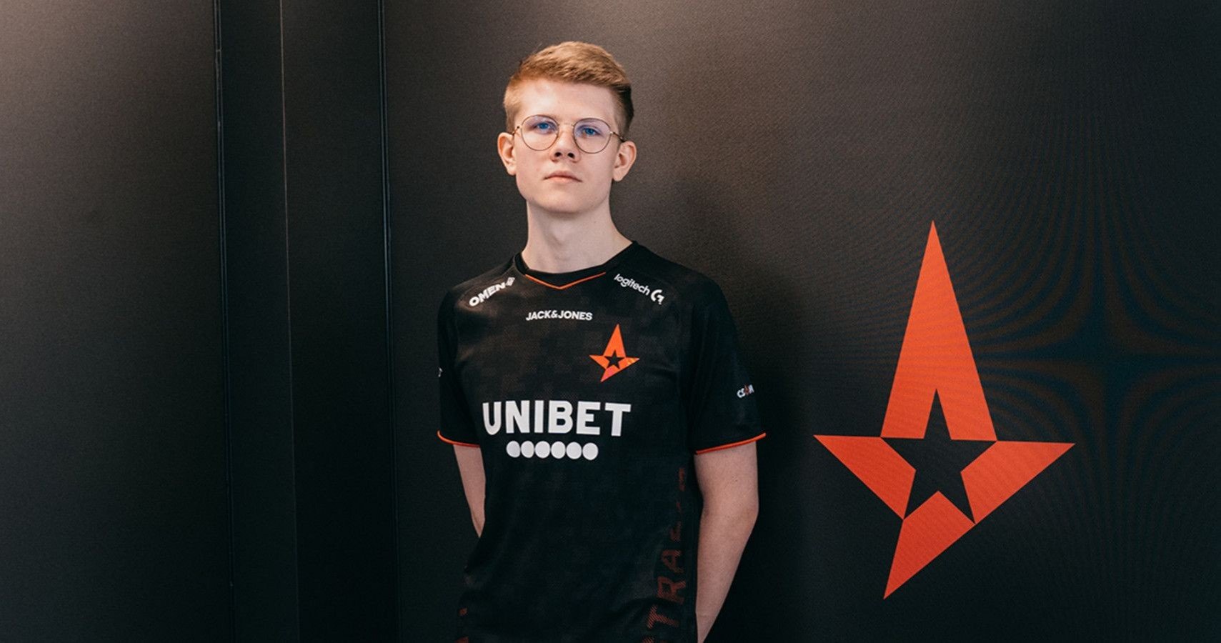Bubzkji высказал недовольство политикой разработчиков CSGO