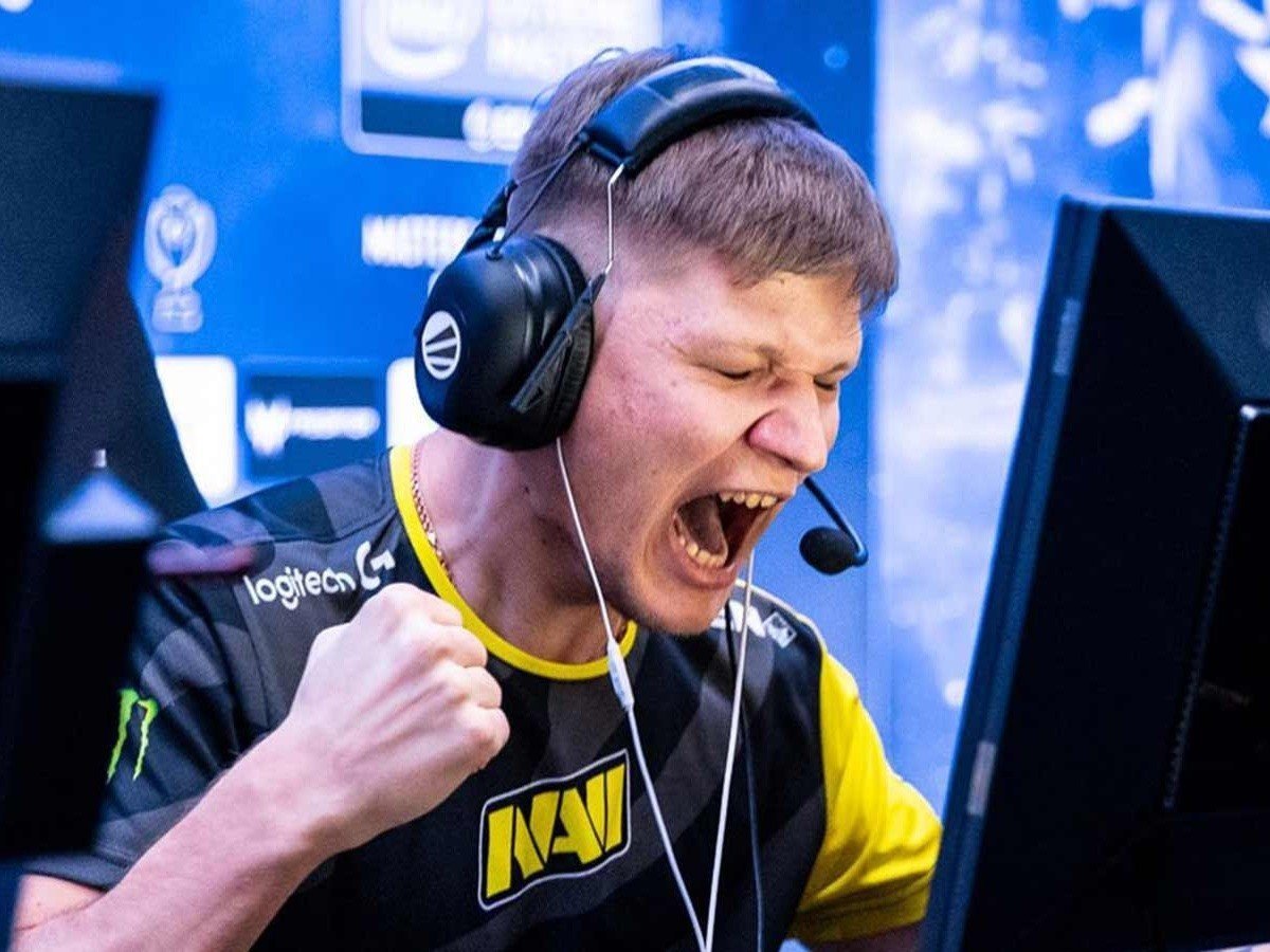 NAVI обыграла Gambit на Dust 2 в рамках DreamHack Masters Spring 2021