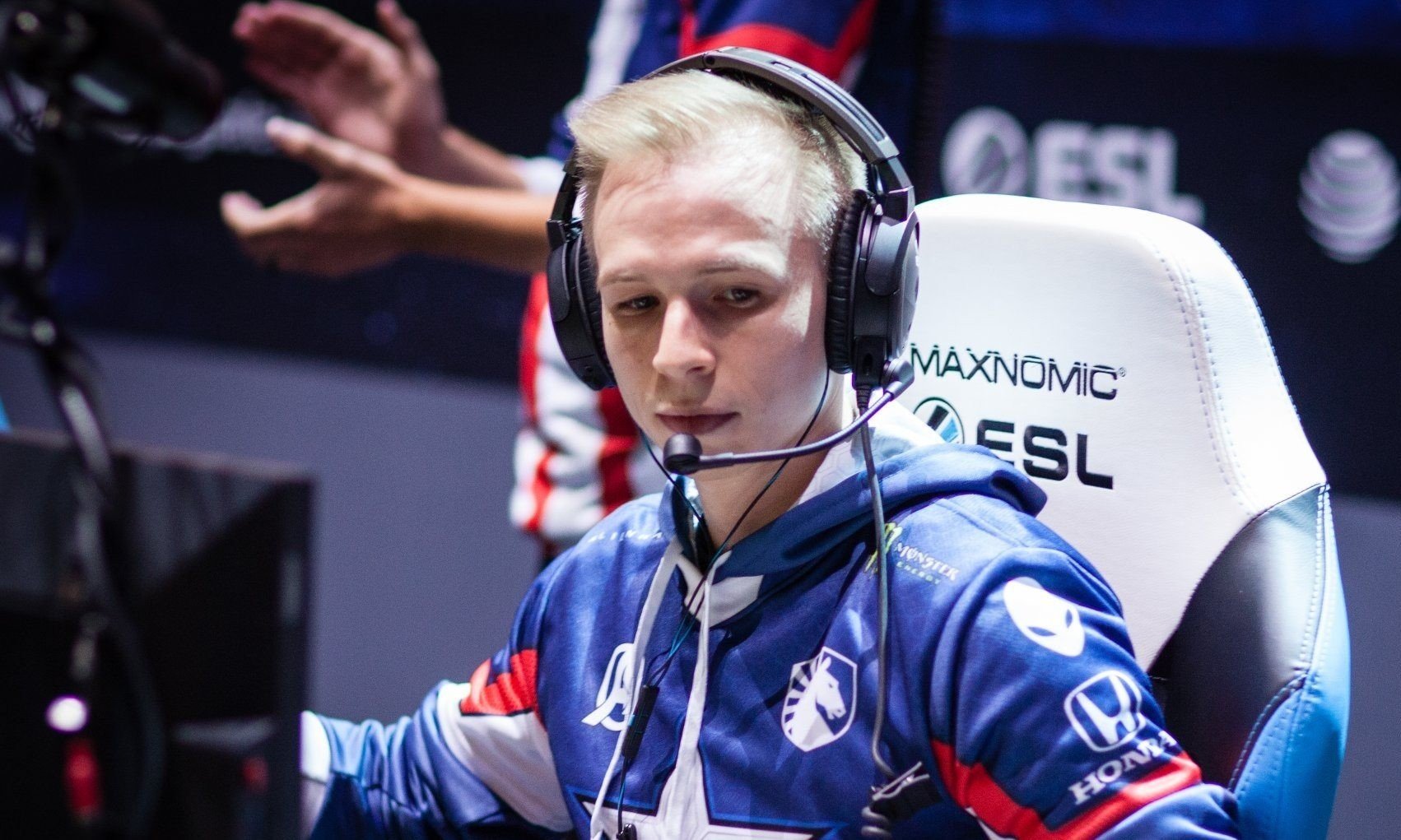 EliGE назвал s1mple своим самым сильным тиммейтом