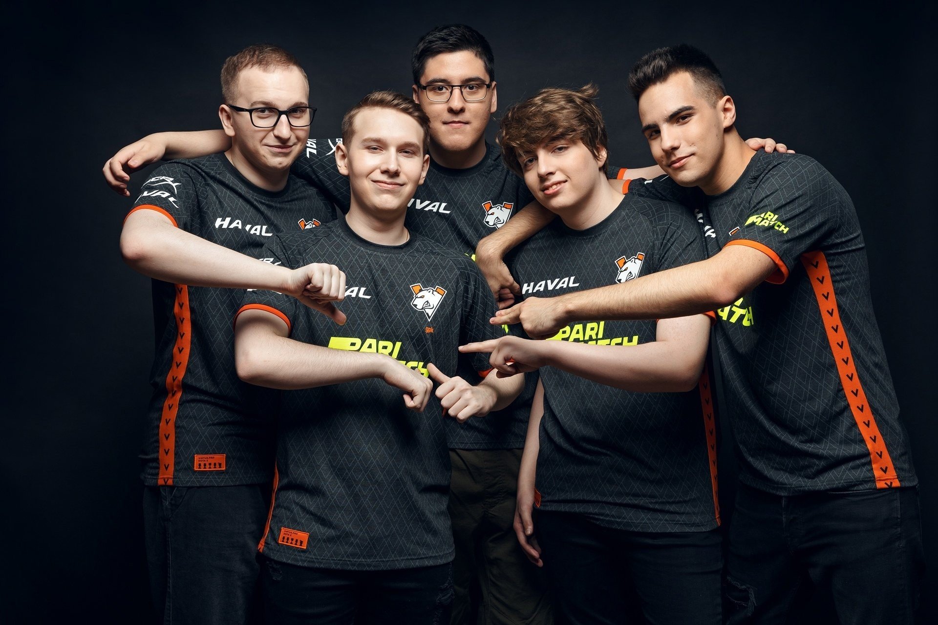 Virtuspro обыграла Spirit на первой карте DPCлиги для СНГ