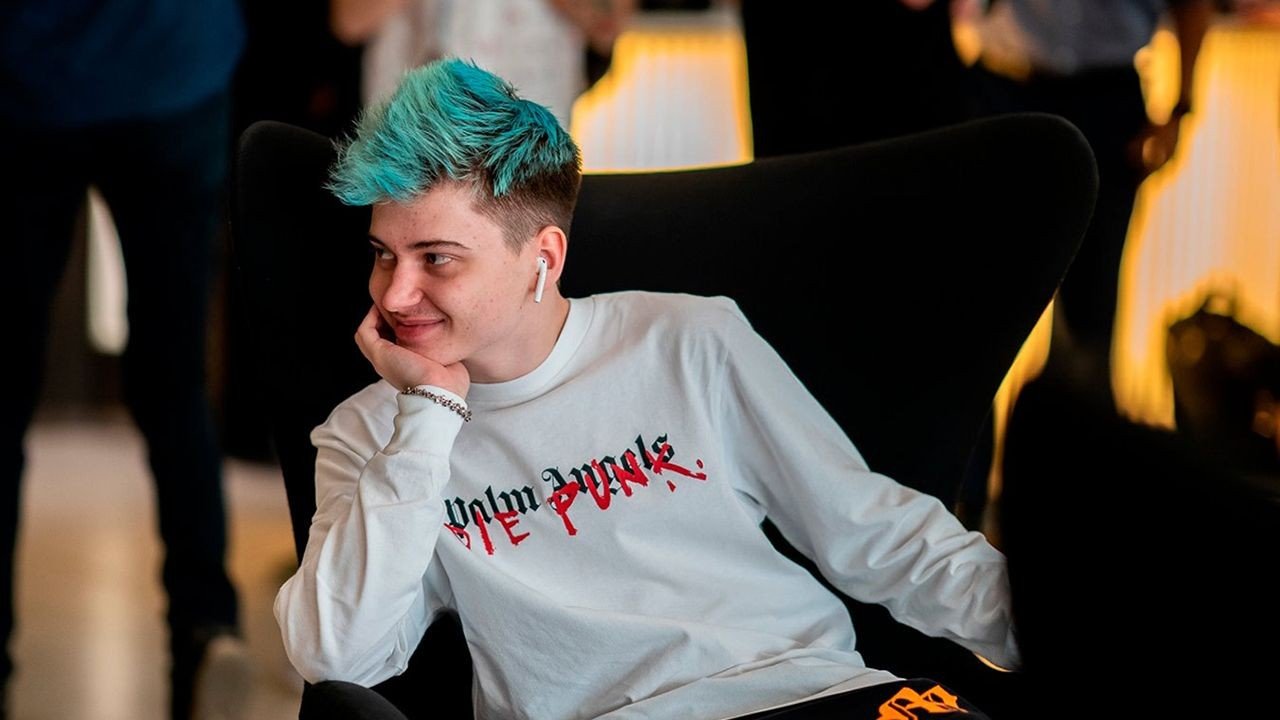 NAVI с Broodmother проиграла Team Unique