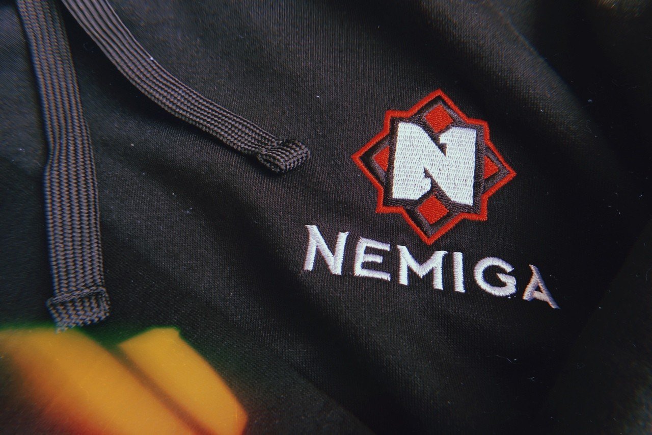 Менеджер Nemiga по Dota 2 Посреди DPCлиги Hellscream вызвали в военкомат
