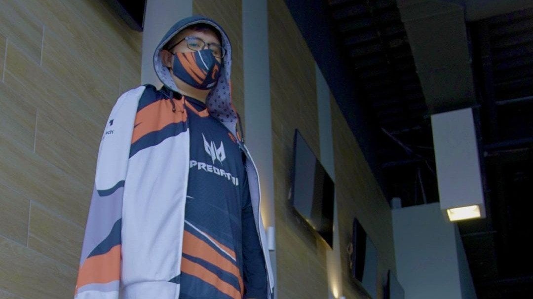 Вау Я думал такое только в спорте На WePlay AniMajor игроки обменялись джерси