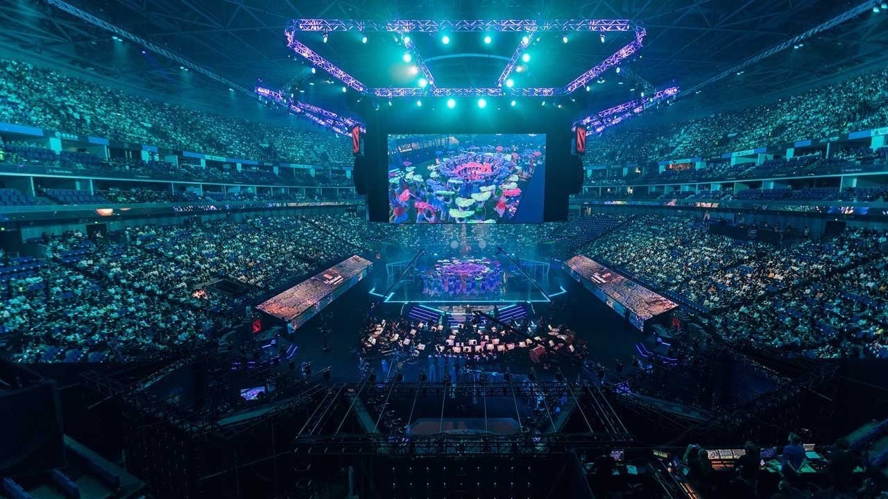 Что произошло в первый день закрытых отборочных на The International 10