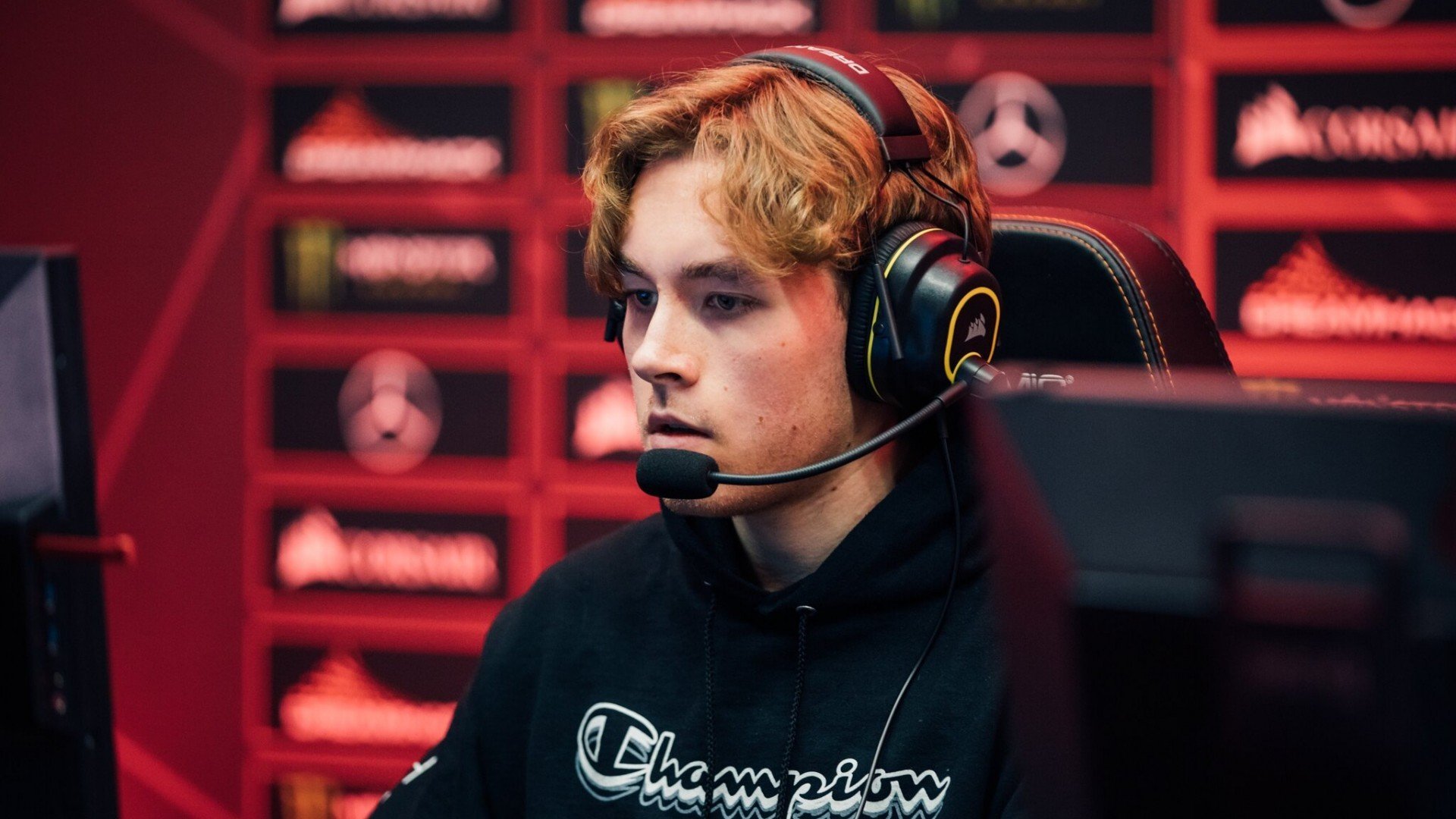 Первые изменения в Team Secret  команду покинул офлейнер