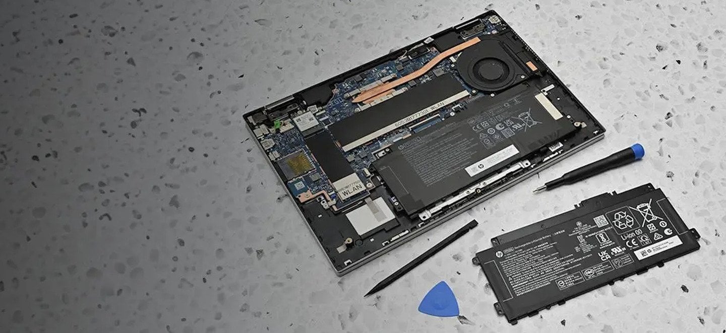 Источник: ifixit / фото батареи ноутбука