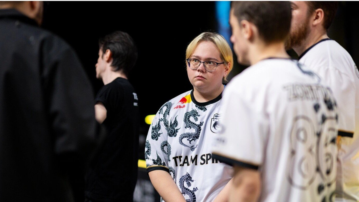 Team Spirit против Falcons  прогноз на полуфинал IEM Katowice 2024